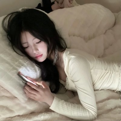 阳台上的坏女孩